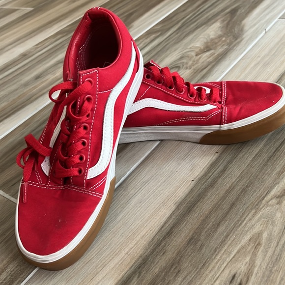 Vans - Picture 5 of 6